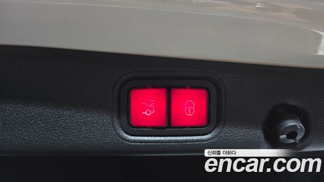 Mercedes-Benz E-Class E350 4MATIC AMG Line Edition