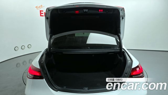 Mercedes-Benz E-Class E350 4MATIC AMG Line Edition