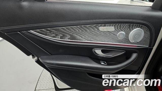 Mercedes-Benz E-Class E350 4MATIC AMG Line Edition