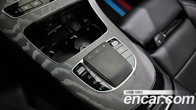 Mercedes-Benz E-Class E350 4MATIC AMG Line Edition