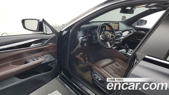 BMW Gran Turismo 640i xDrive M Sport