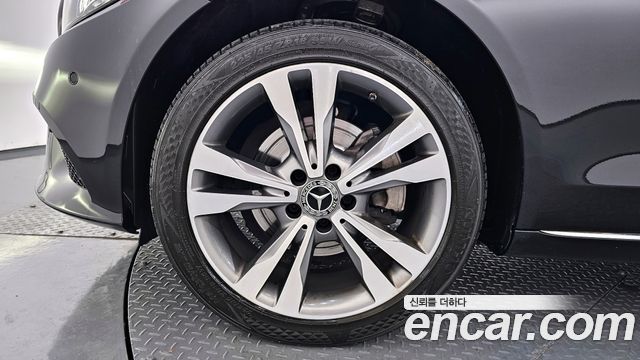 Mercedes-Benz C-Class C220 d 4MATIC