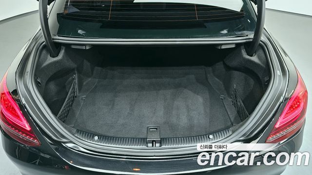 Mercedes-Benz C-Class C220 d 4MATIC