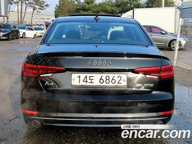 Audi A4 45 TFSI Premium