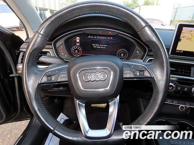 Audi A4 45 TFSI Premium
