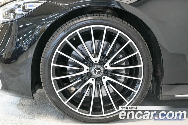 Mercedes-Benz S-Class S500L 4MATIC