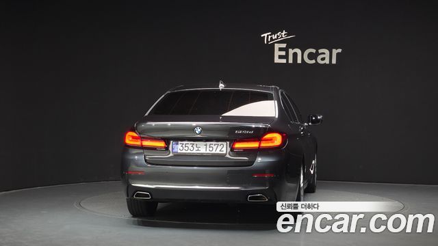 BMW 5-Series 523d Luxury