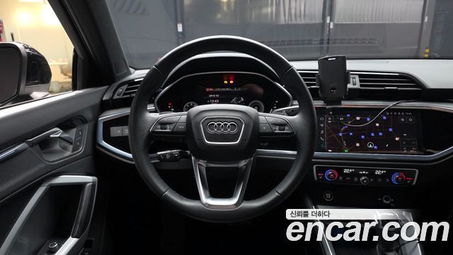Audi Q3 35 TDI Premium