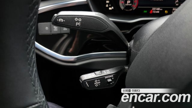 Audi Q3 35 TDI Premium