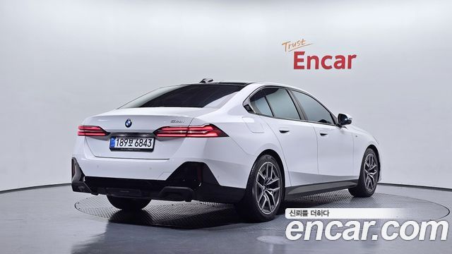 BMW 5-Series 520i M Sport