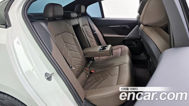 BMW 5-Series 520i M Sport