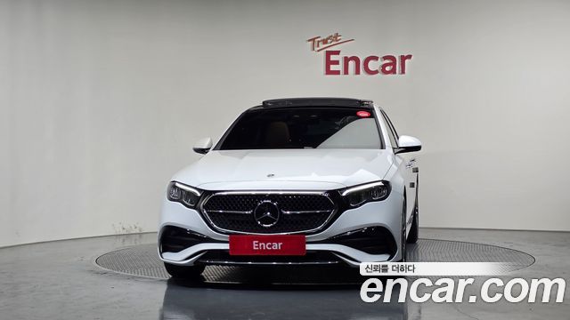 Mercedes-Benz E-Class E200 AMG Line