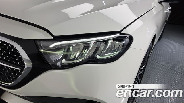 Mercedes-Benz E-Class E200 AMG Line