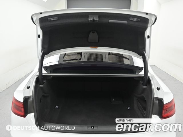 Audi A4 35 TDI Premium