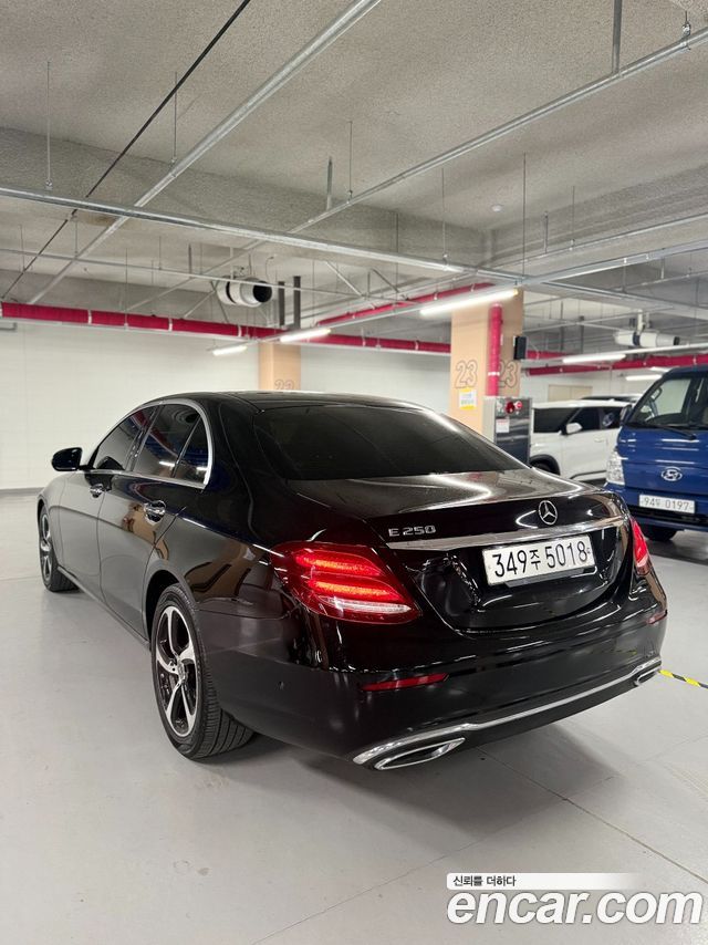 Mercedes-Benz E-Class E250 Avantgarde