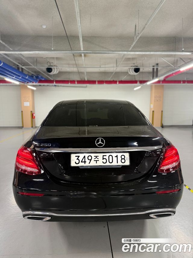 Mercedes-Benz E-Class E250 Avantgarde