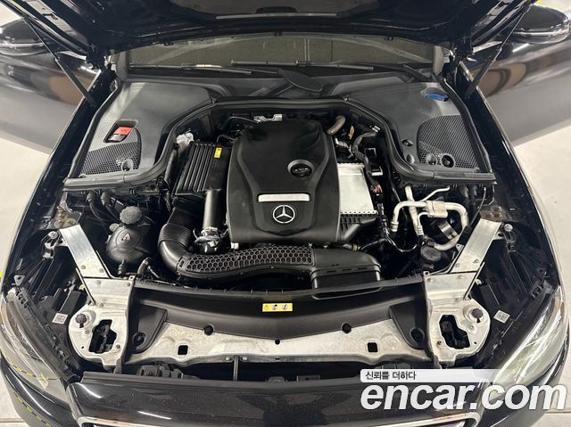Mercedes-Benz E-Class E250 Avantgarde