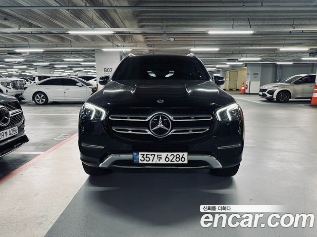Mercedes-Benz GLE-Class GLE300d 4MATIC