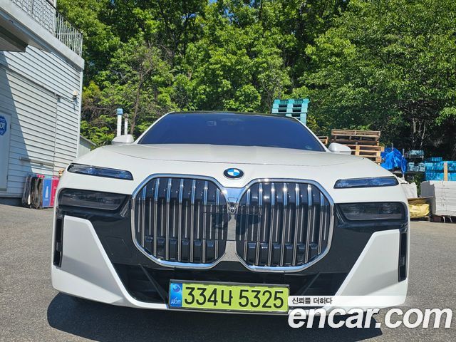 BMW 7-Series 740d xDrive M Sport