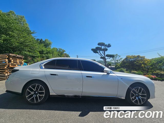 BMW 7-Series 740d xDrive M Sport