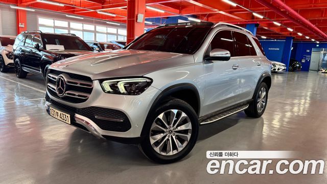 Mercedes-Benz GLE-Class GLE300d 4MATIC