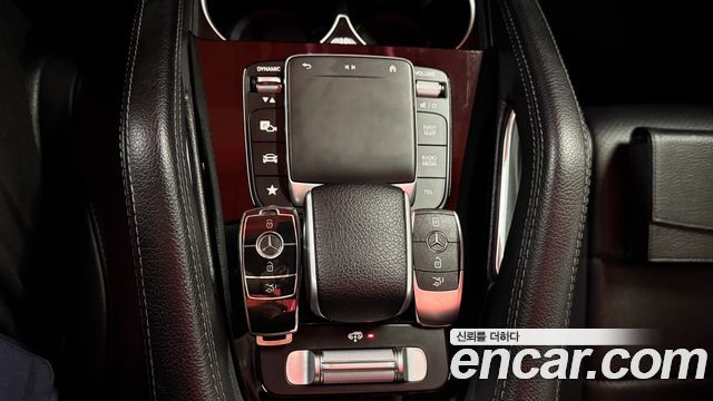 Mercedes-Benz GLE-Class GLE300d 4MATIC