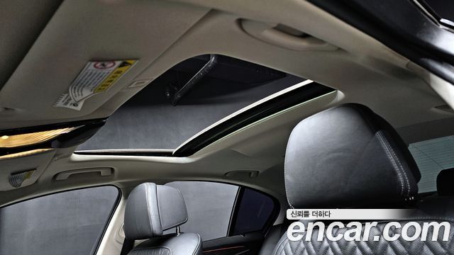 BMW 5-Series 520d Luxury Plus