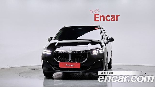 BMW 2-Series 220i Advantage