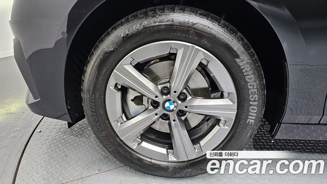 BMW 2-Series 220i Advantage