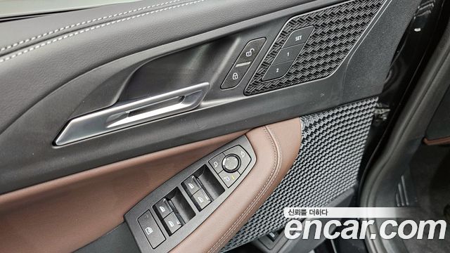 BMW 2-Series 220i Advantage