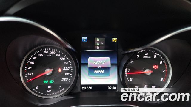 Mercedes-Benz C-Class C200 Cabriolet