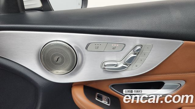 Mercedes-Benz C-Class C200 Cabriolet