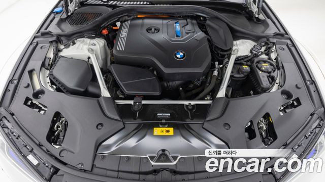 BMW 5-Series 530e Luxury