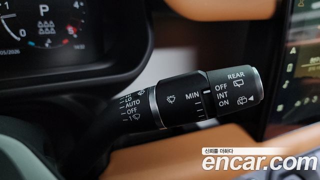 Land Rover Defender 130 D300 X-Dynamic HSE