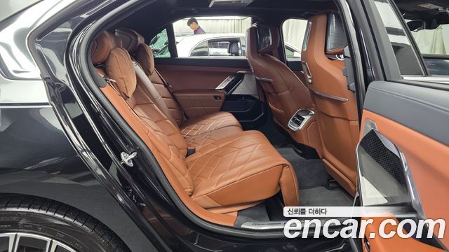BMW 7-Series 740i sDrive M Sport