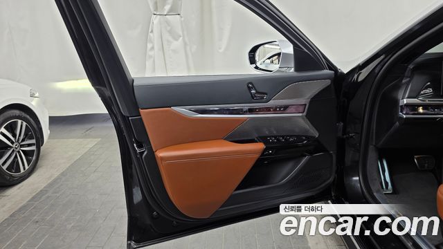 BMW 7-Series 740i sDrive M Sport
