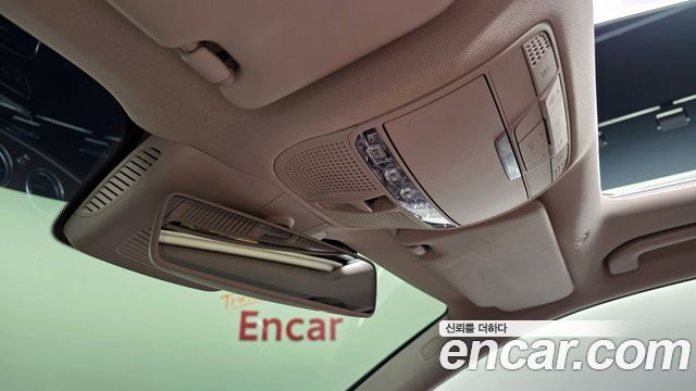 Mercedes-Benz E-Class E220d Exclusive