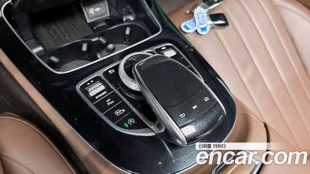 Mercedes-Benz E-Class E220d Exclusive