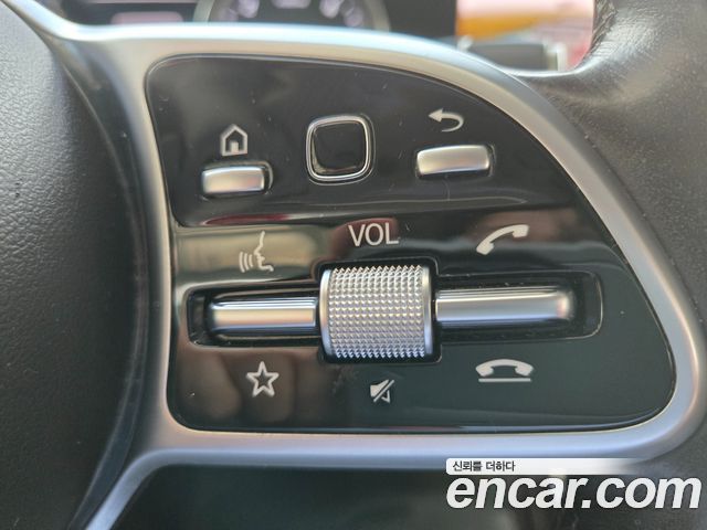 Mercedes-Benz E-Class E220d Exclusive