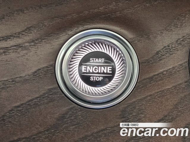 Mercedes-Benz E-Class E220d Exclusive