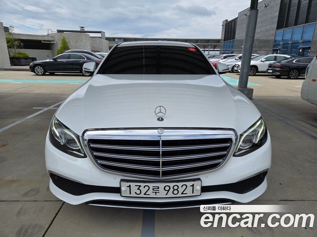 Mercedes-Benz E-Class E220d Exclusive