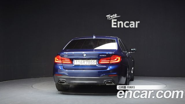 BMW 5-Series 530i xDrive M Sport Package Plus