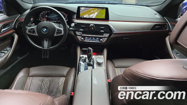 BMW 5-Series 530i xDrive M Sport Package Plus