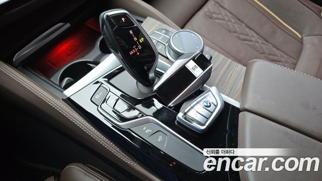 BMW 5-Series 530i xDrive M Sport Package Plus
