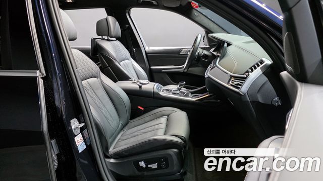 BMW X7 xDrive 40i M Sport 6STR