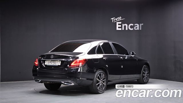 Mercedes-Benz C-Class C200