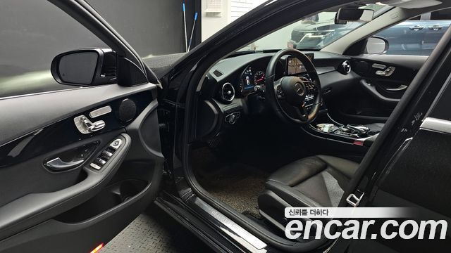 Mercedes-Benz C-Class C200
