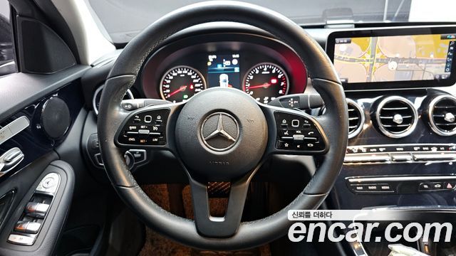 Mercedes-Benz C-Class C200