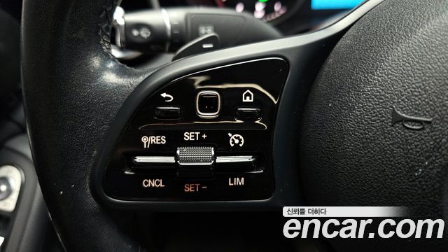 Mercedes-Benz C-Class C200