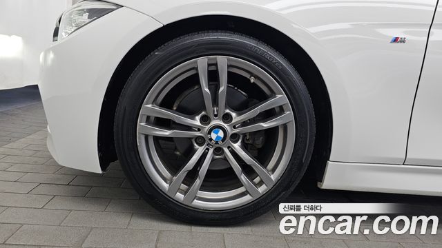 BMW 3-Series 320i M Sport